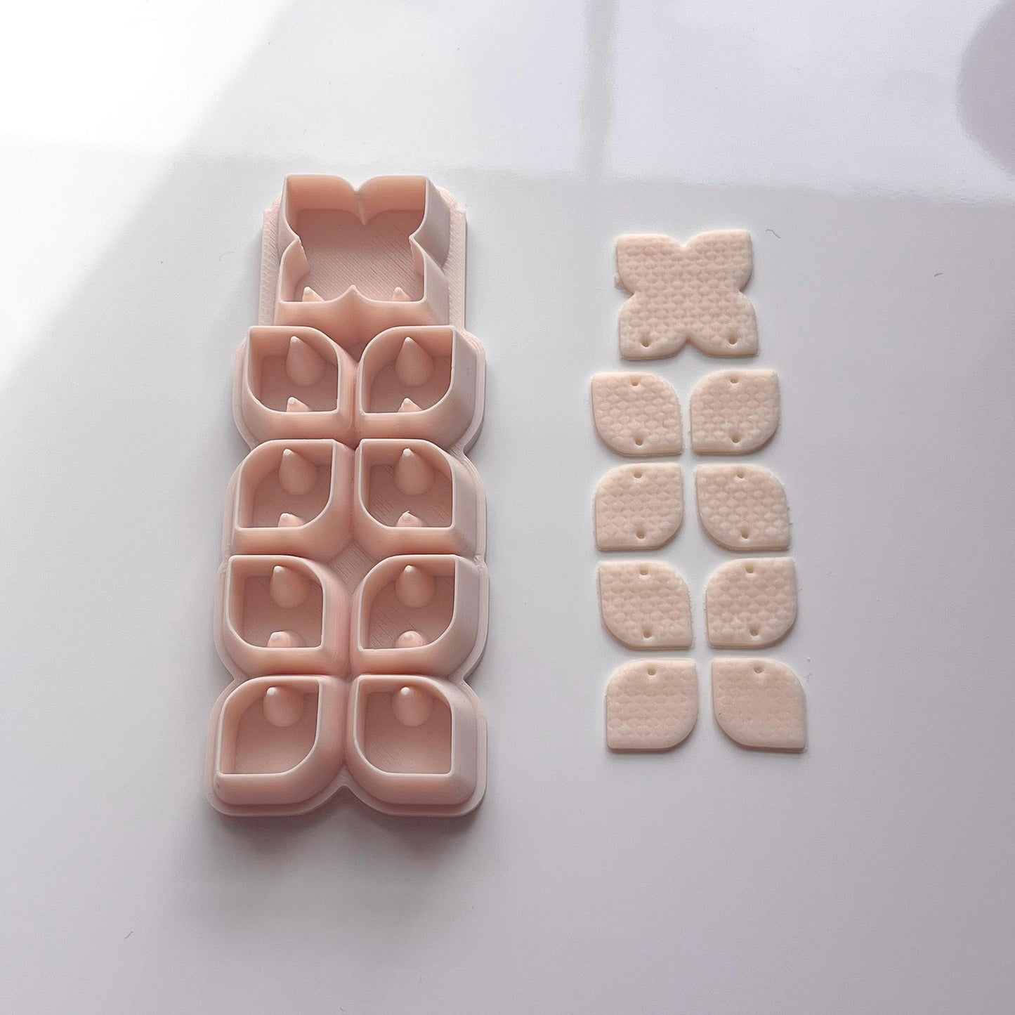 Retro Stack All-In-One Clay Cutter & Hole Punch Tool | Statement Earrings | E-106