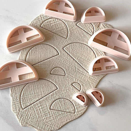 Half-Circle Clay Cutters – Set of 8 Sizes 0.5” to 2.25”