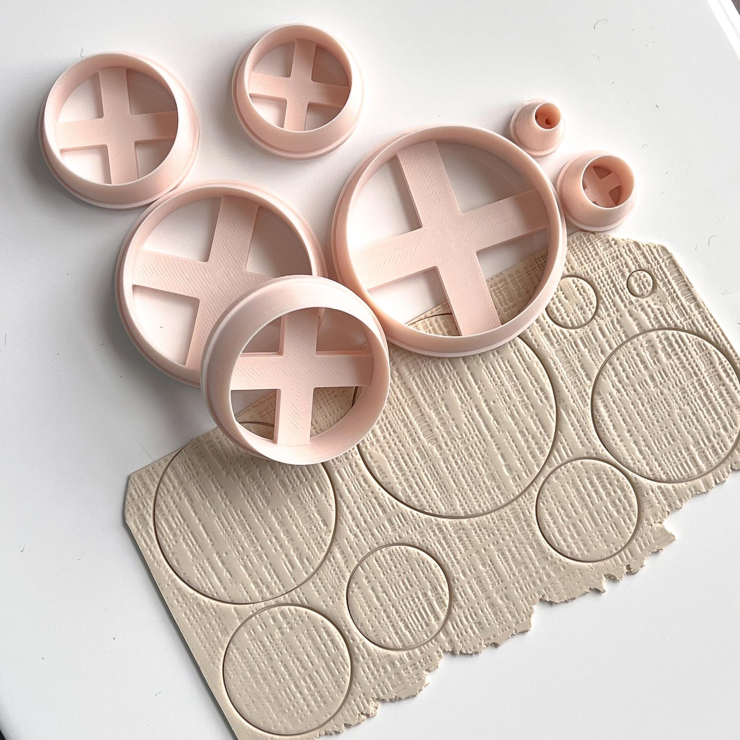 Polymer Clay Circle Cutters – Set of 7 Sizes (0.5” to 2”)
