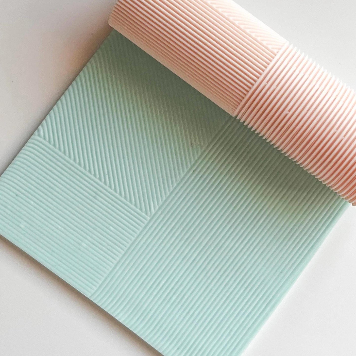 Ribbed Polymer Clay Texture Roller | T-13