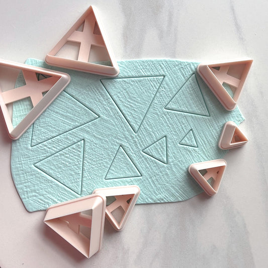 Rounded Triangle Polymer Clay Cutters – Set of 7 Sizes 0.5” to 2”
